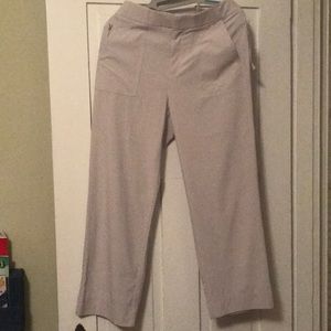 Athleta Tribeca Utility Crop